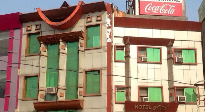 The Golden Oak Hotel Rāipur Exterior foto