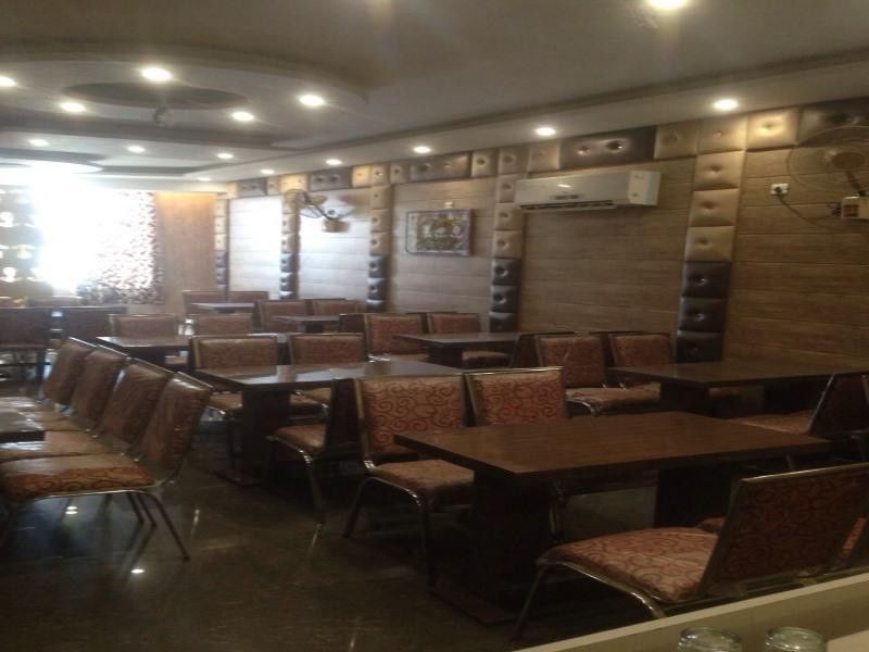 The Golden Oak Hotel Rāipur Exterior foto